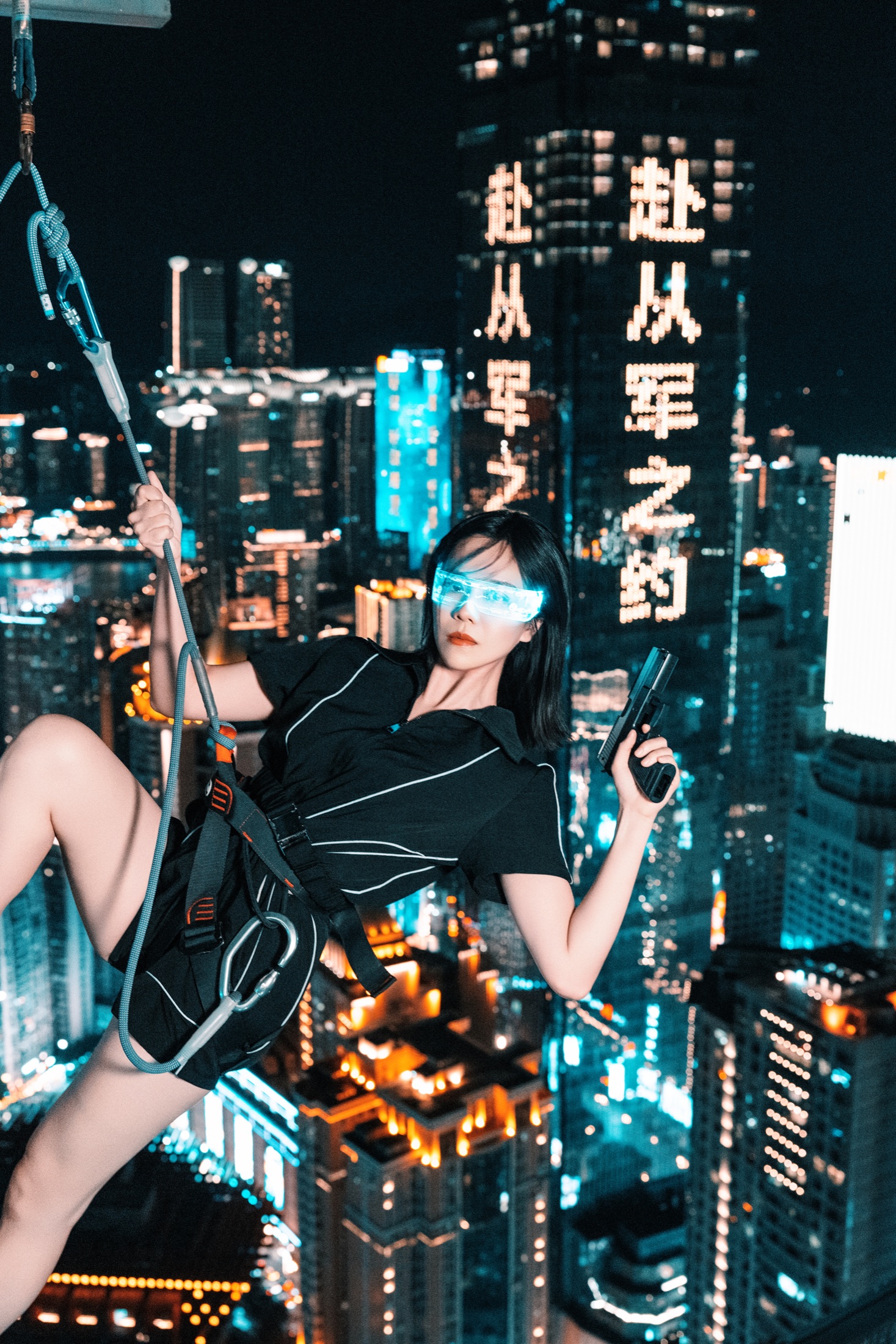 赛博朋克摩天楼 · 摄于重庆市云端之眼 高空观景台